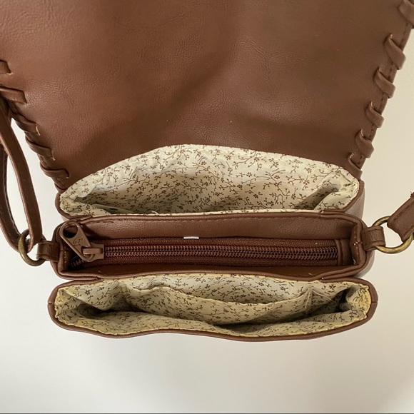 BILLABONG small tan crossbody shoulder bag - Picture 10 of 13